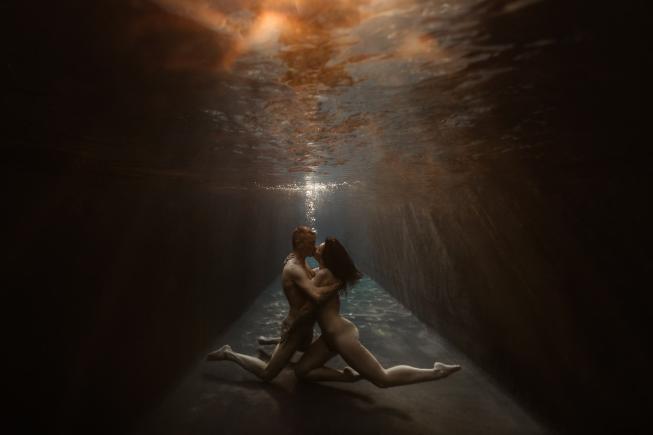 How Alison Bounce Makes Underwater Photos You'll Fall In Love With