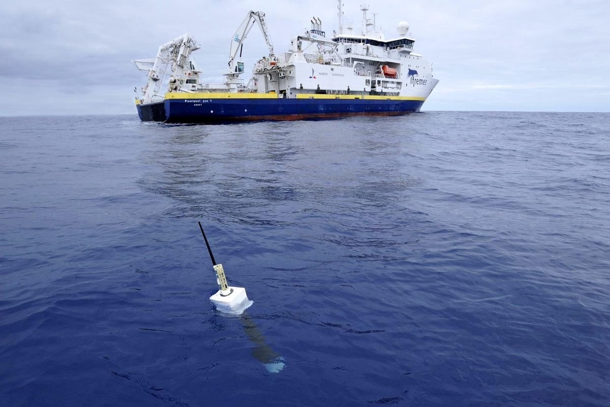 4,000 Robots Roam the Oceans, Climate in Their Crosshairs