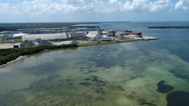 Draining of Piney Point Phosphate Wastewater Into Tampa Bay Races Ahead | The Weather Channel - Articles from The Weather Channel | weather.com