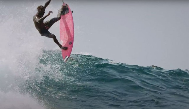 Fraternité: Exploring a Vibrant Surfing Community in Dakar, Senegal