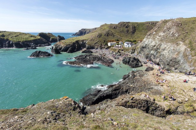 13 Best Beaches In Cornwall You Need To Visit This Summer